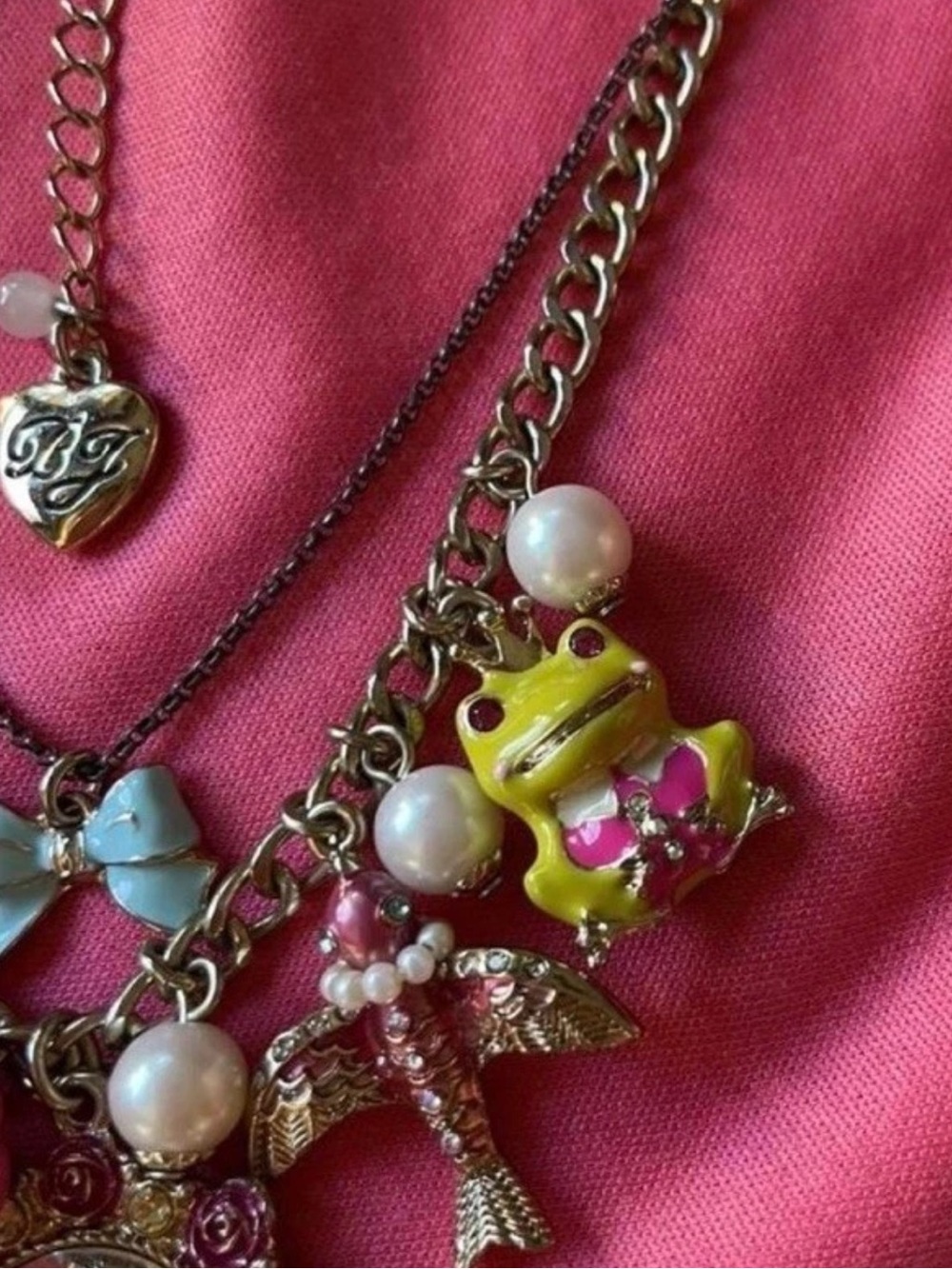 Vintage Betsey Johnson Pink Floral & Charm Statement Necklace - Picture 6 of 6
